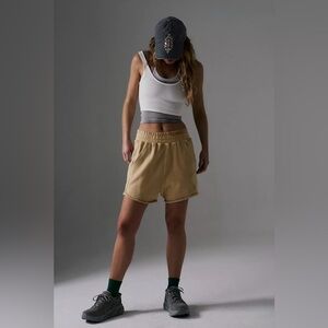 BNWT Free People Movement Women's Hot Shot Crop size S $30 USD